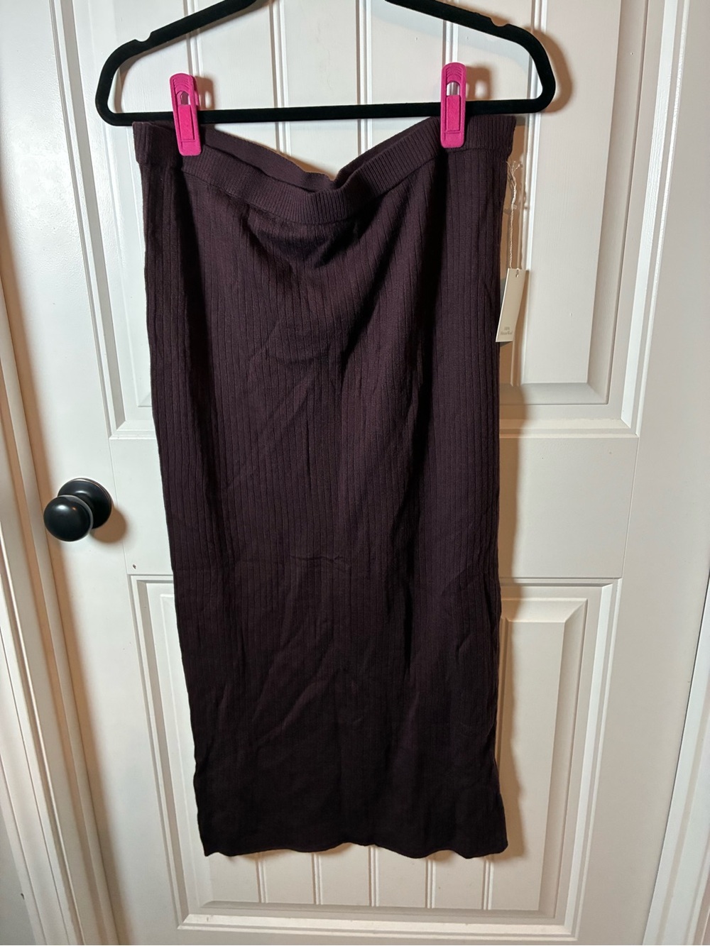 Abercrombie & Fitch Ribbed Midi Skirt in Plum 100% Murino Wool